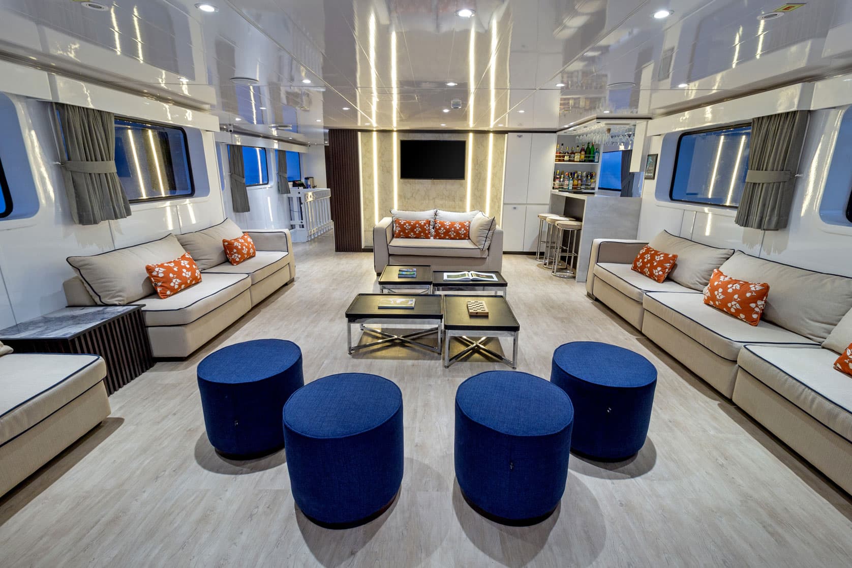 Galaxy - Interior View