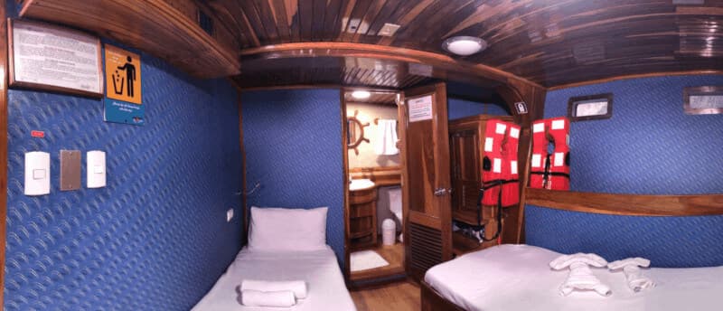 Lower deck - View 3