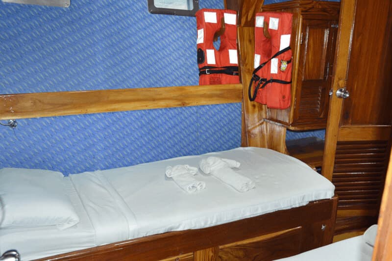Lower deck - View 10