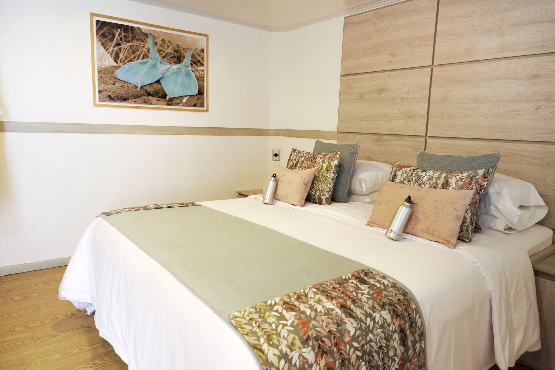 MATRIMONIAL SUITE (UPPER DECK) - View 3
