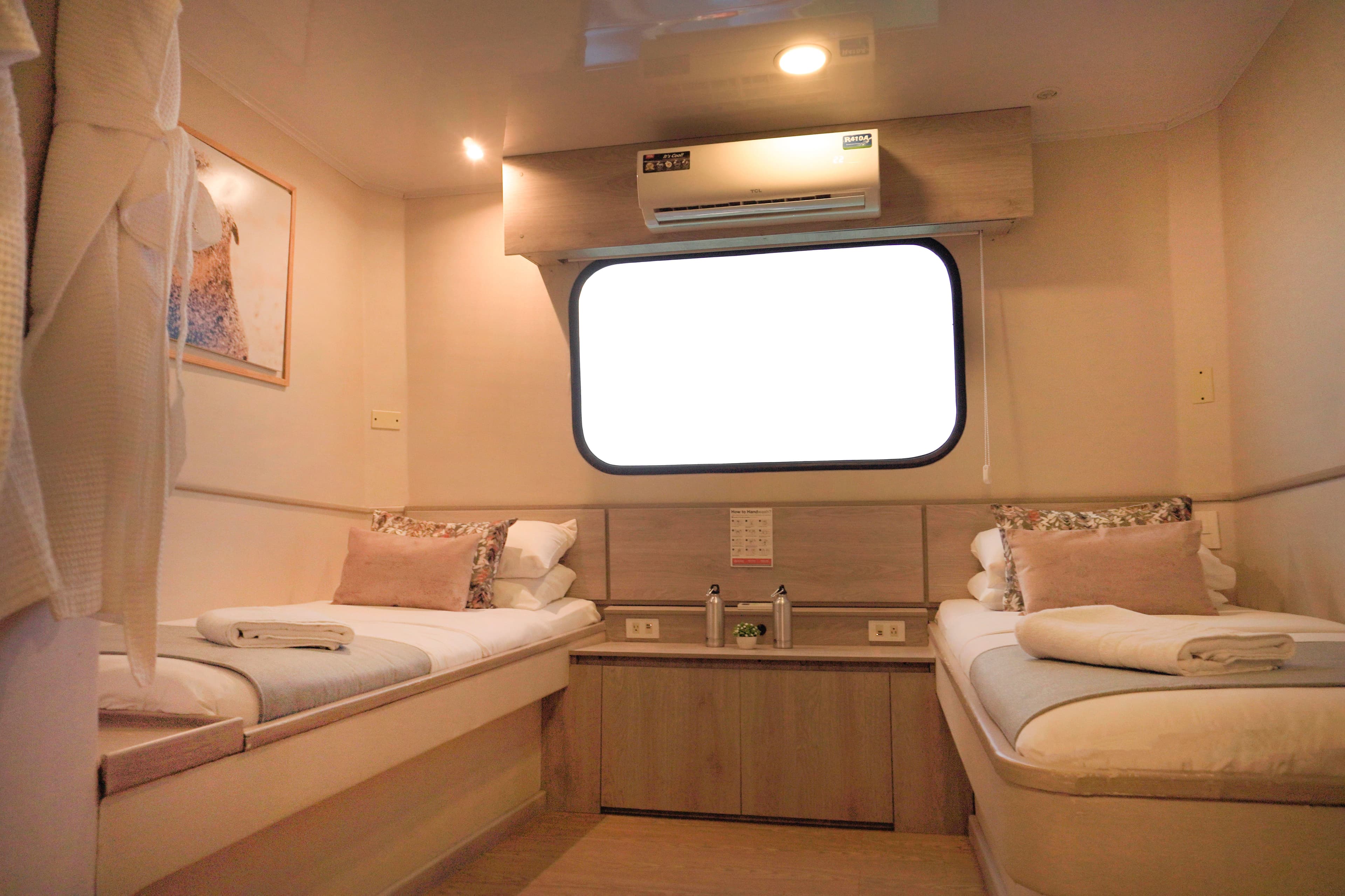 TWIN OCEAN VIEW (MAIN DECK)  - View 6