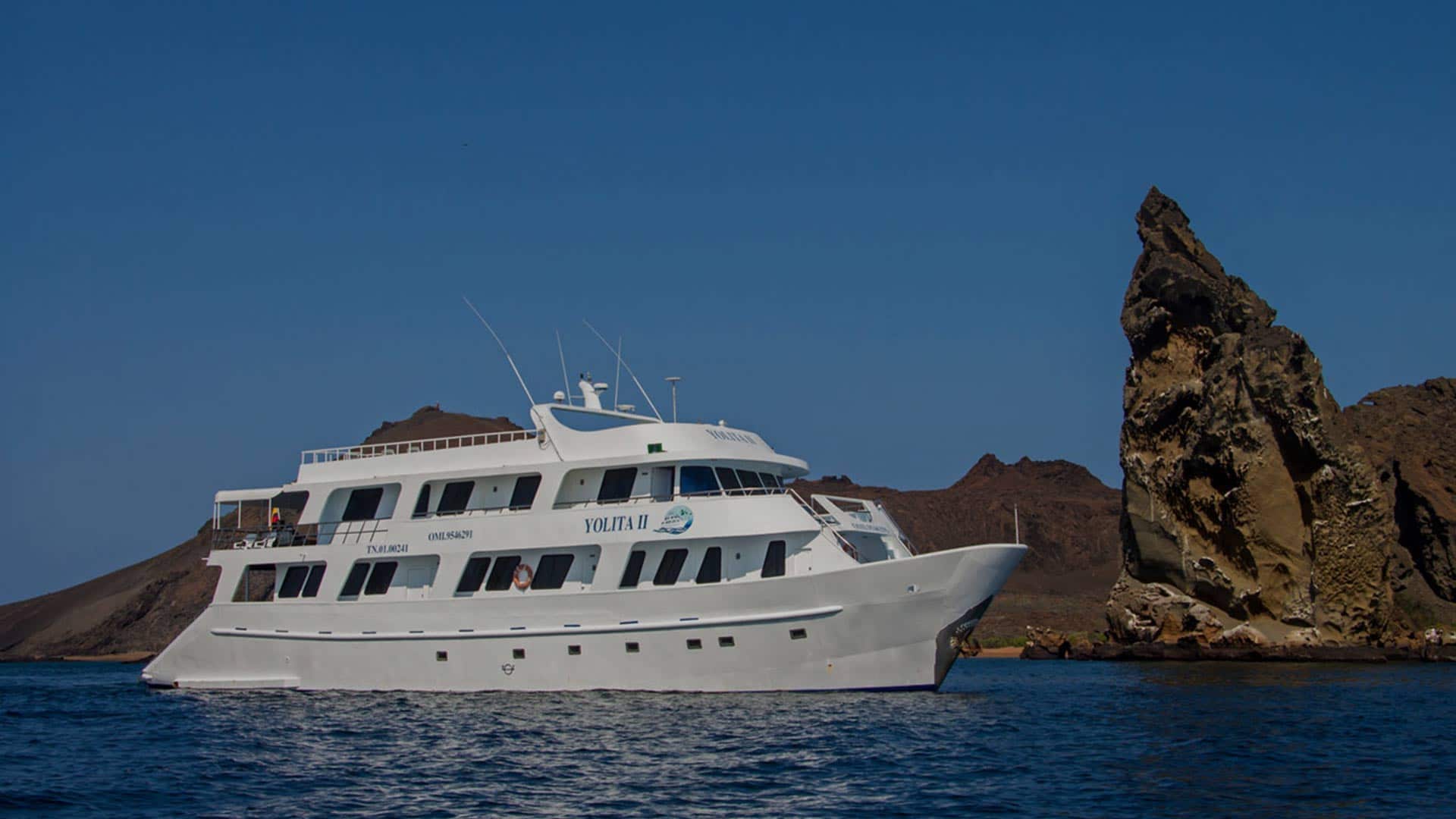 Yolita II - Main View