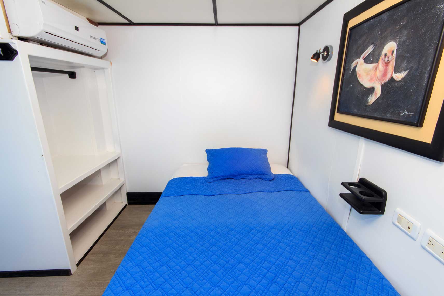 Upper Deck Single Cabin