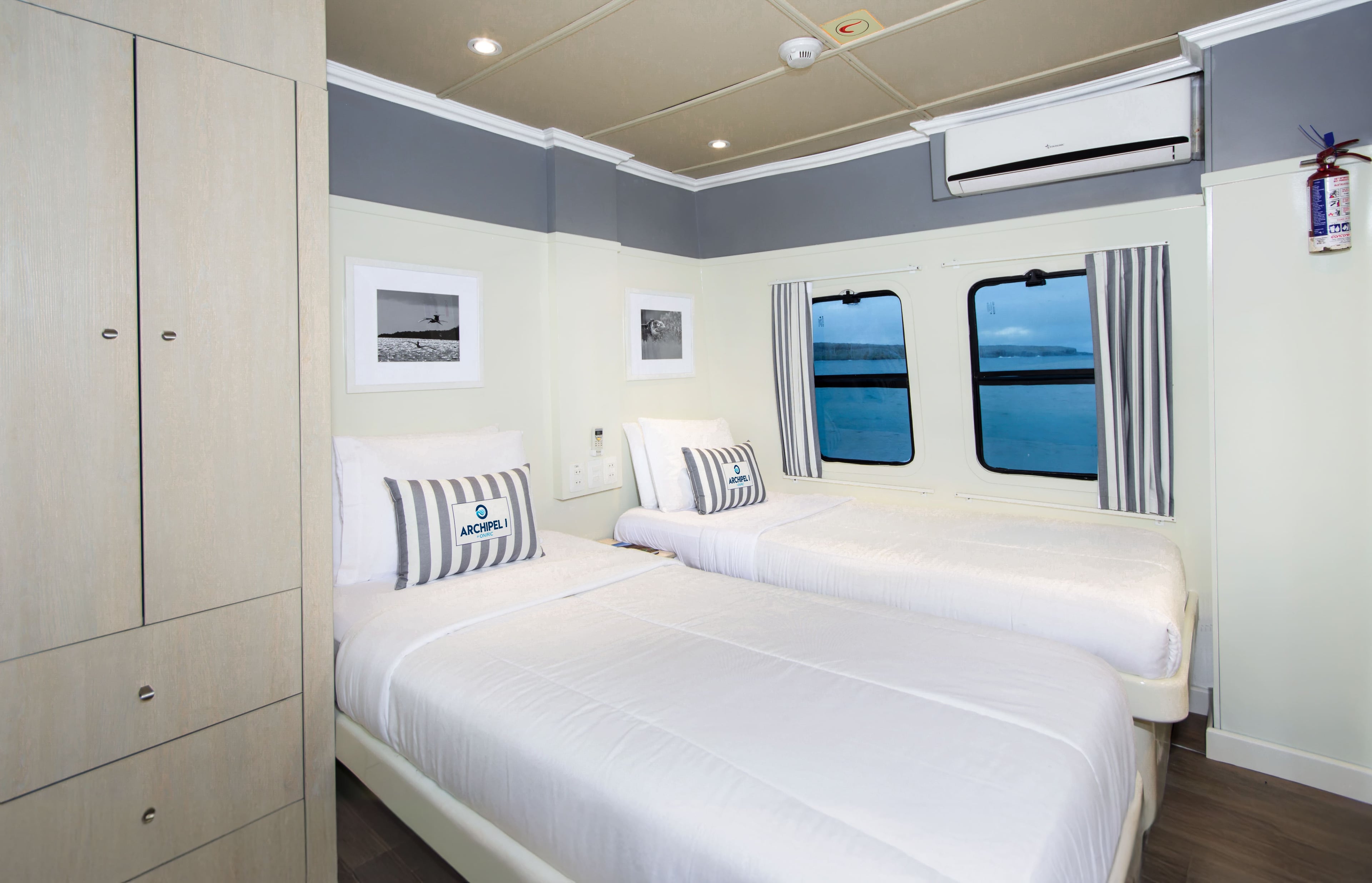 Twin Cabin