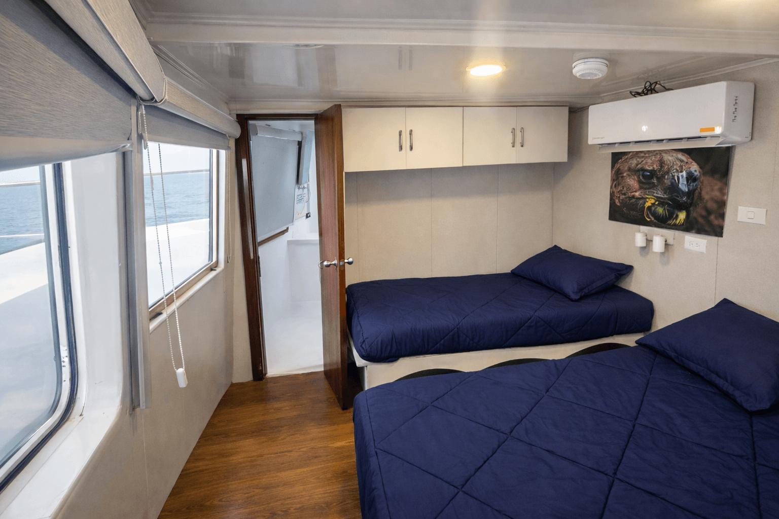 Double cabin mat or twin (upper deck)