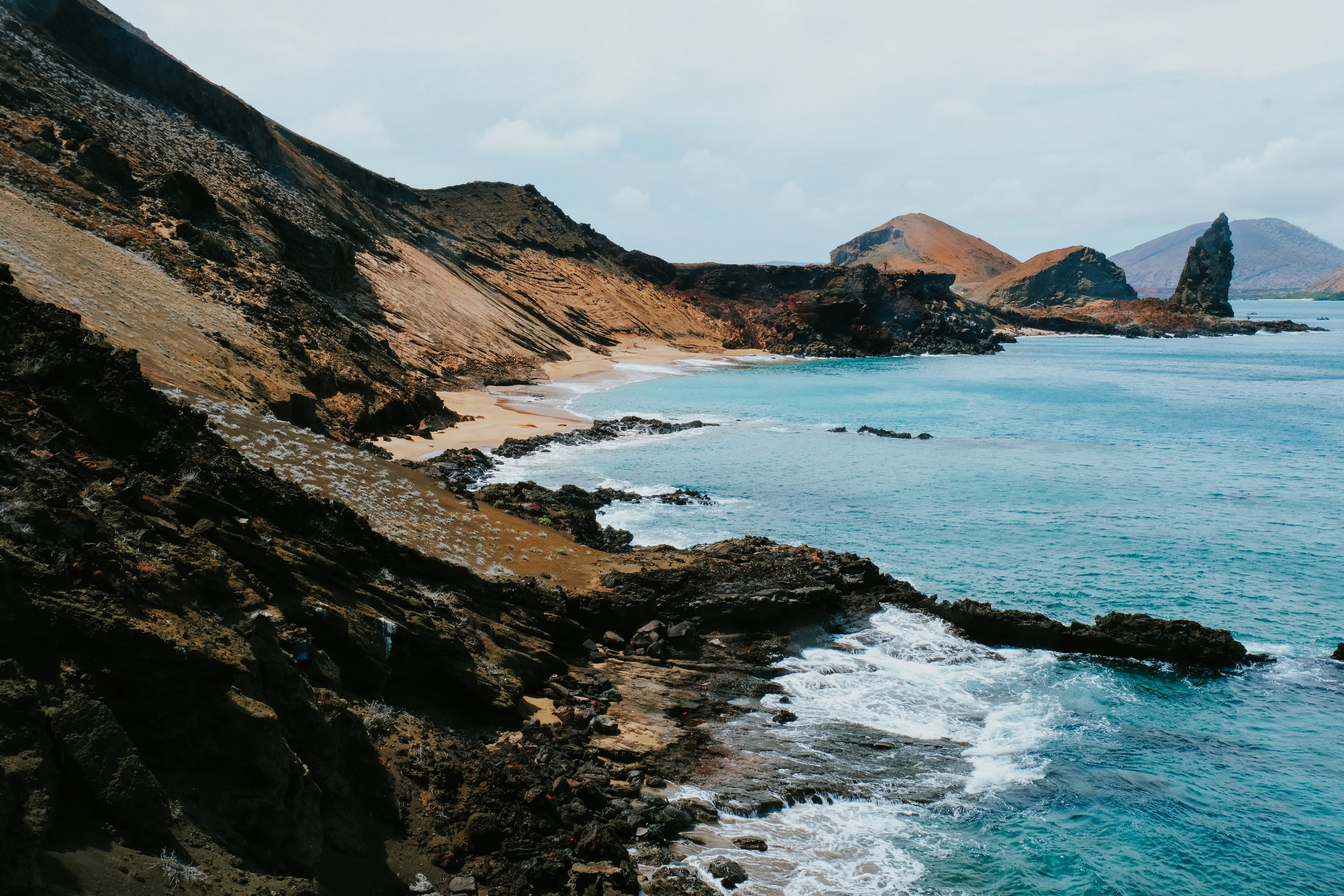 Galapagos Cruise vs. Land-Based